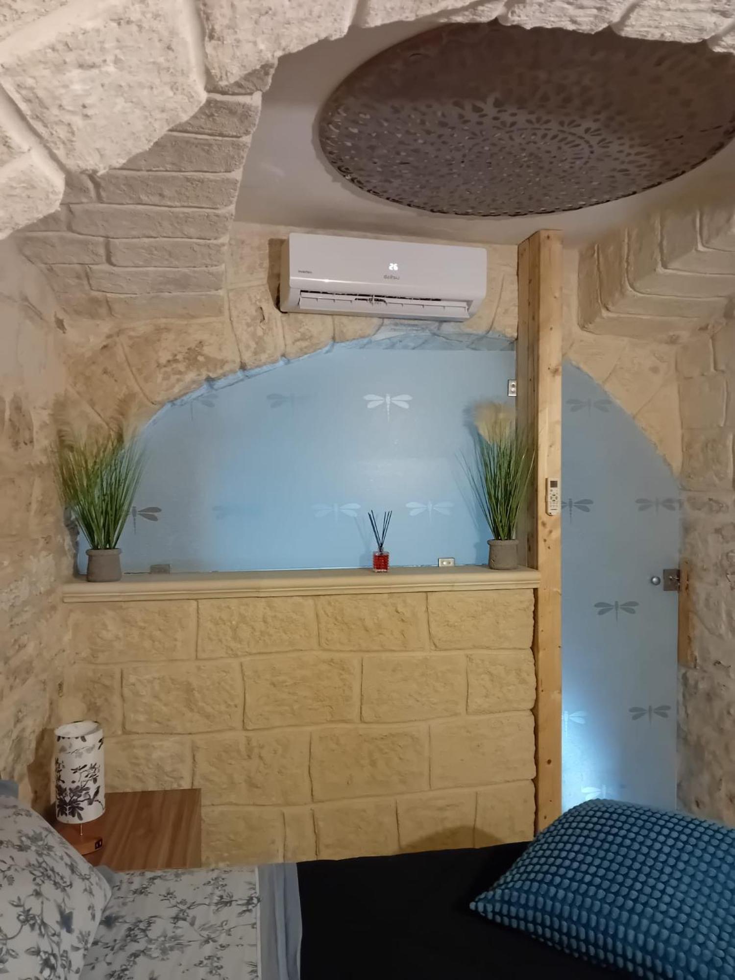 B & B La Grotta Bisceglie Eksteriør bilde