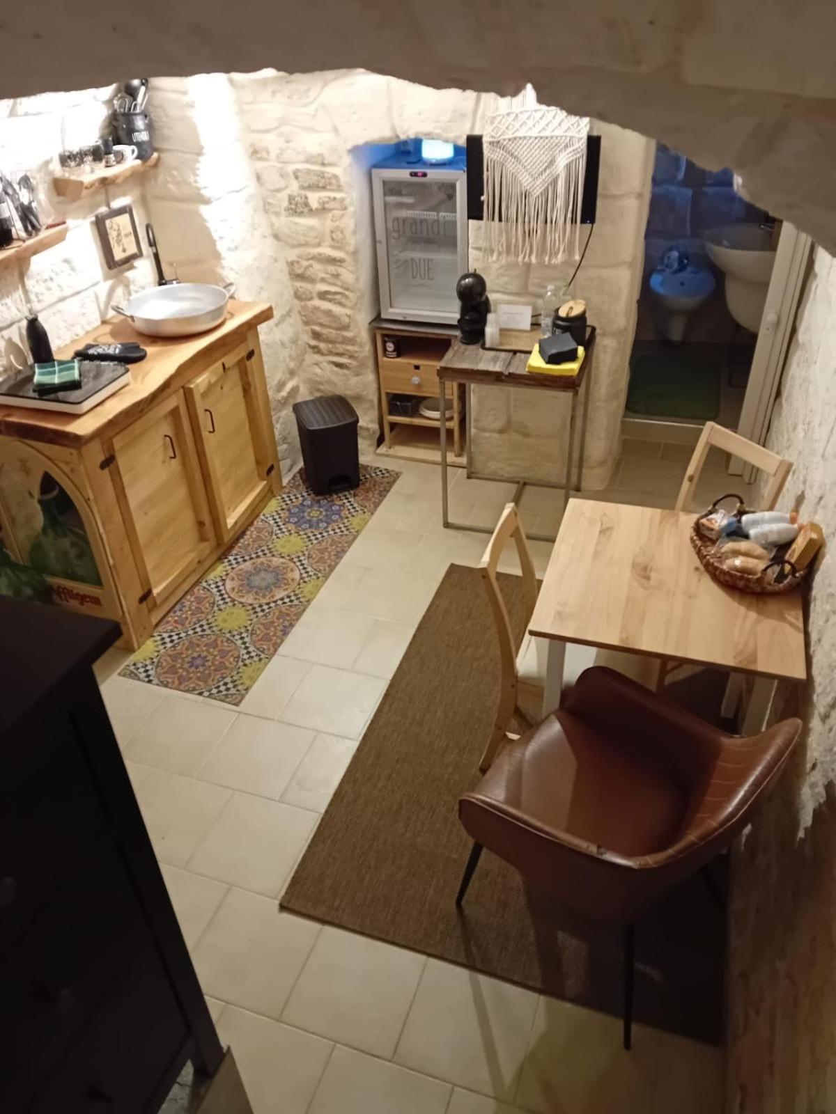 B & B La Grotta Bisceglie Eksteriør bilde